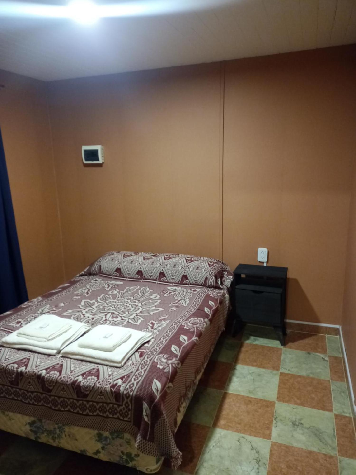 Hospedaje "San Andres" Gobernador Gregores Zewnętrze zdjęcie